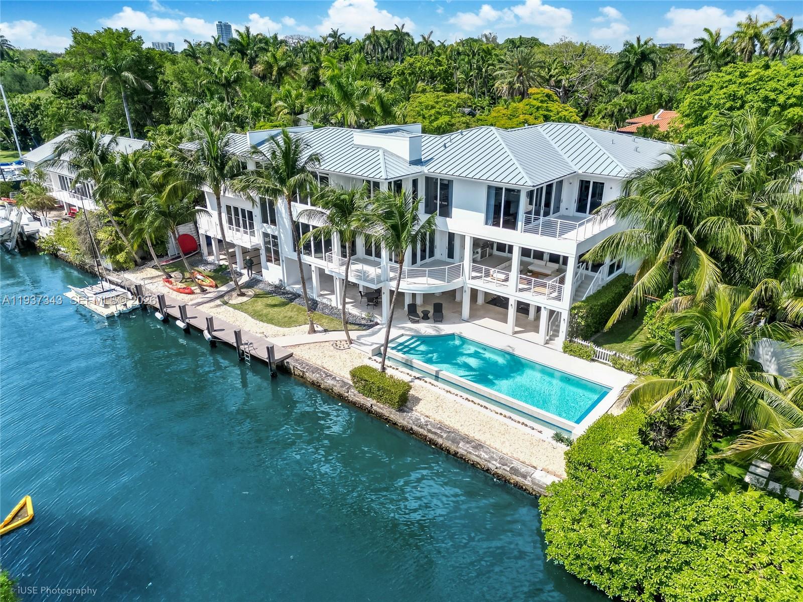 CANAL ESTATES - Residential