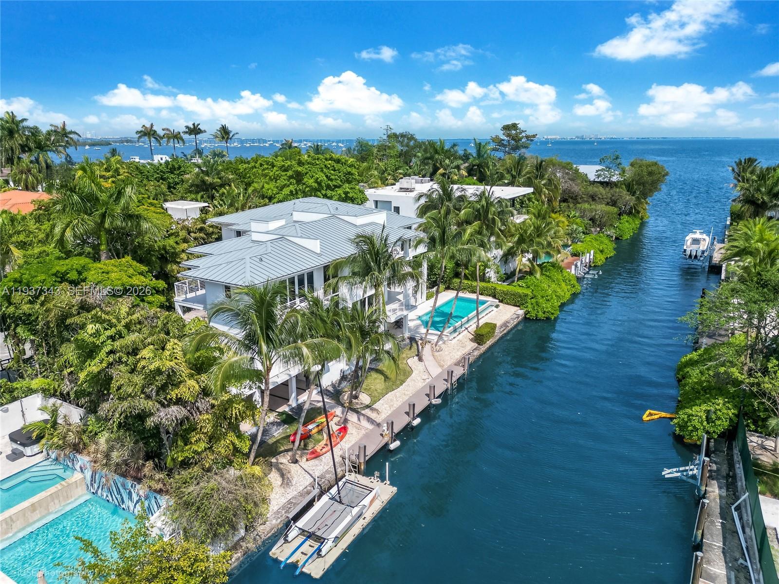 CANAL ESTATES - Residential