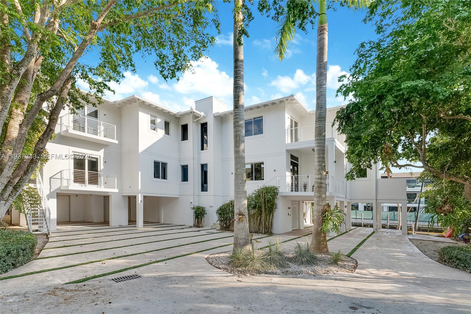 CANAL ESTATES - Residential