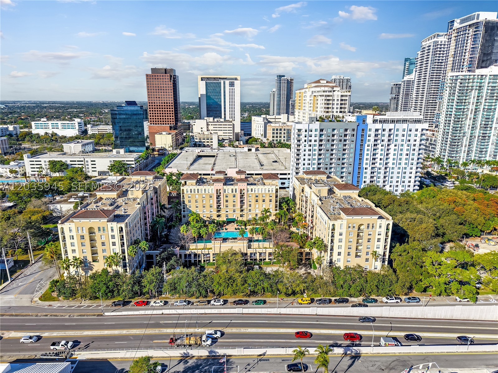LAS OLAS BY THE RIVER CON - Residential