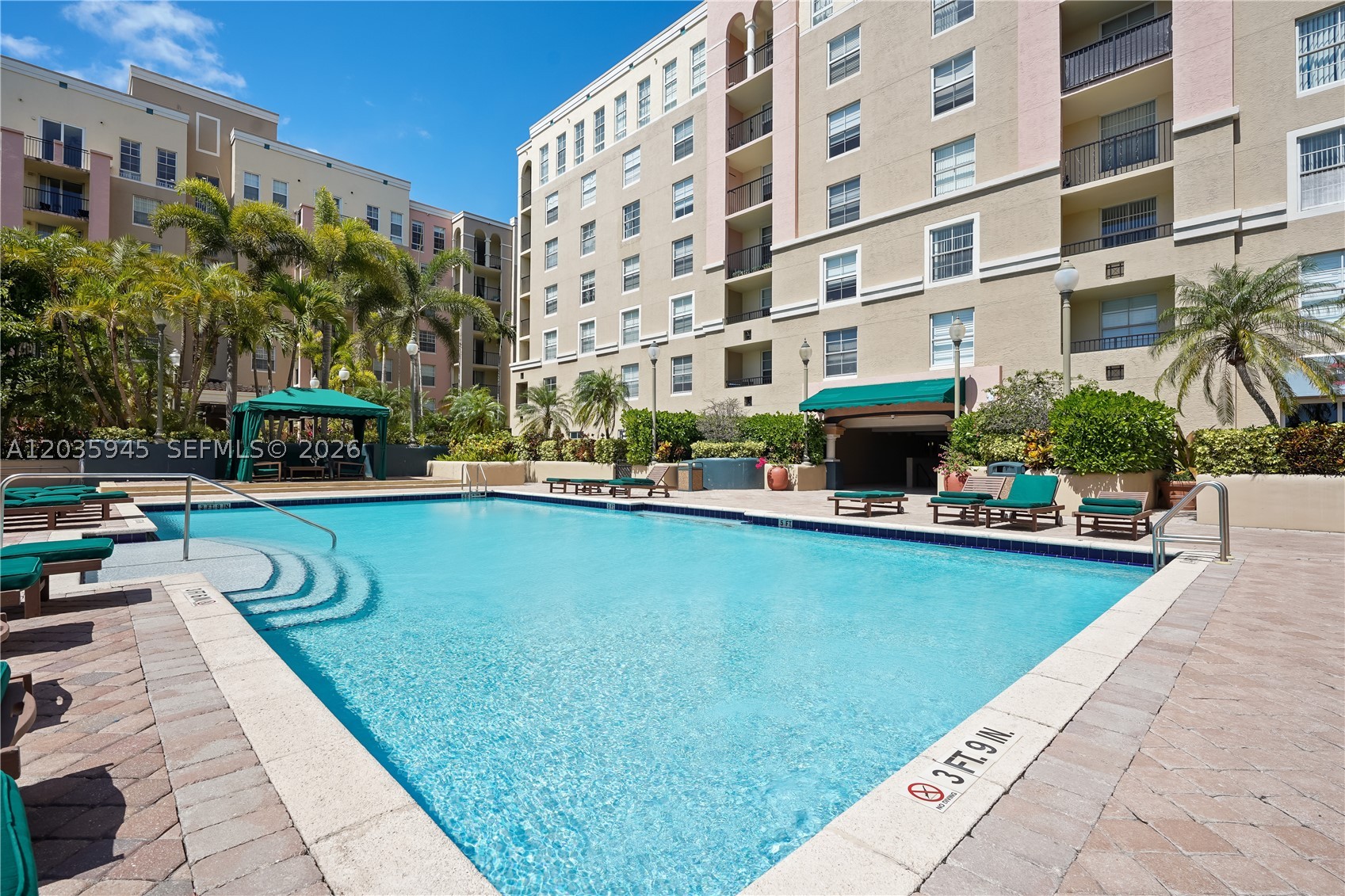 LAS OLAS BY THE RIVER CON - Residential