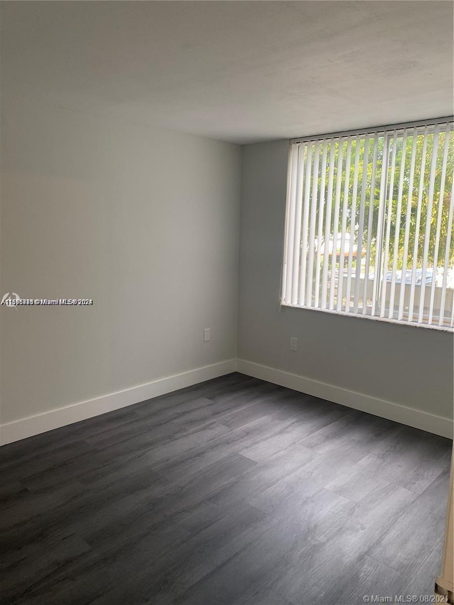 SERENITY ON THE RIVER CON - Residential Lease