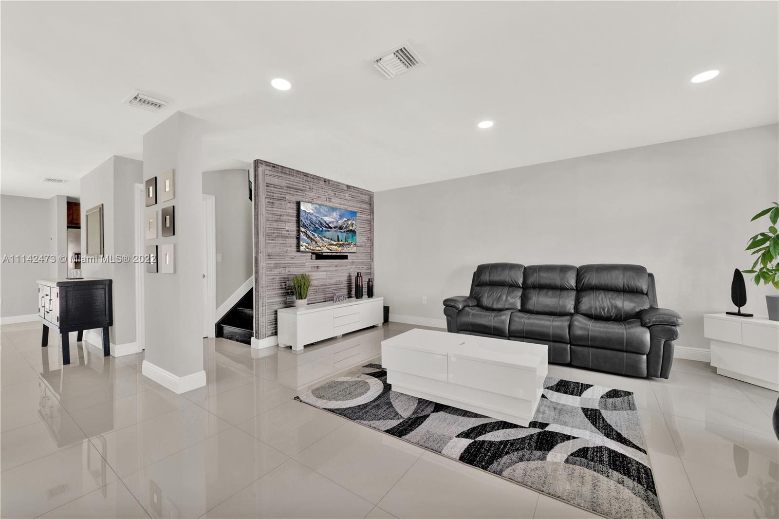 PAUL MARKS SUB - Residential