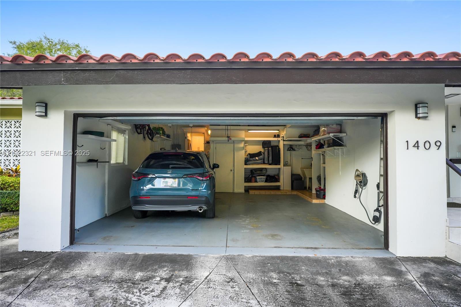 CORAL GABLES COUNTRY CLUB - Residential