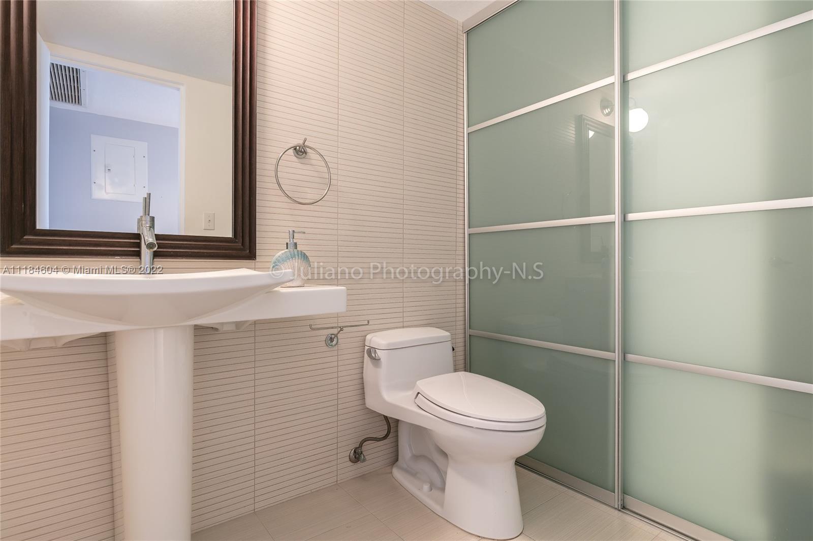 MAISON GRANDE CONDO - Residential