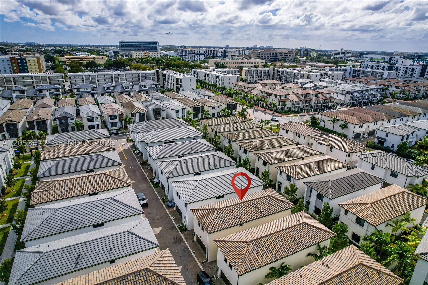 DOWNTOWN DORAL SOUTH PHAS - Residential Lease
