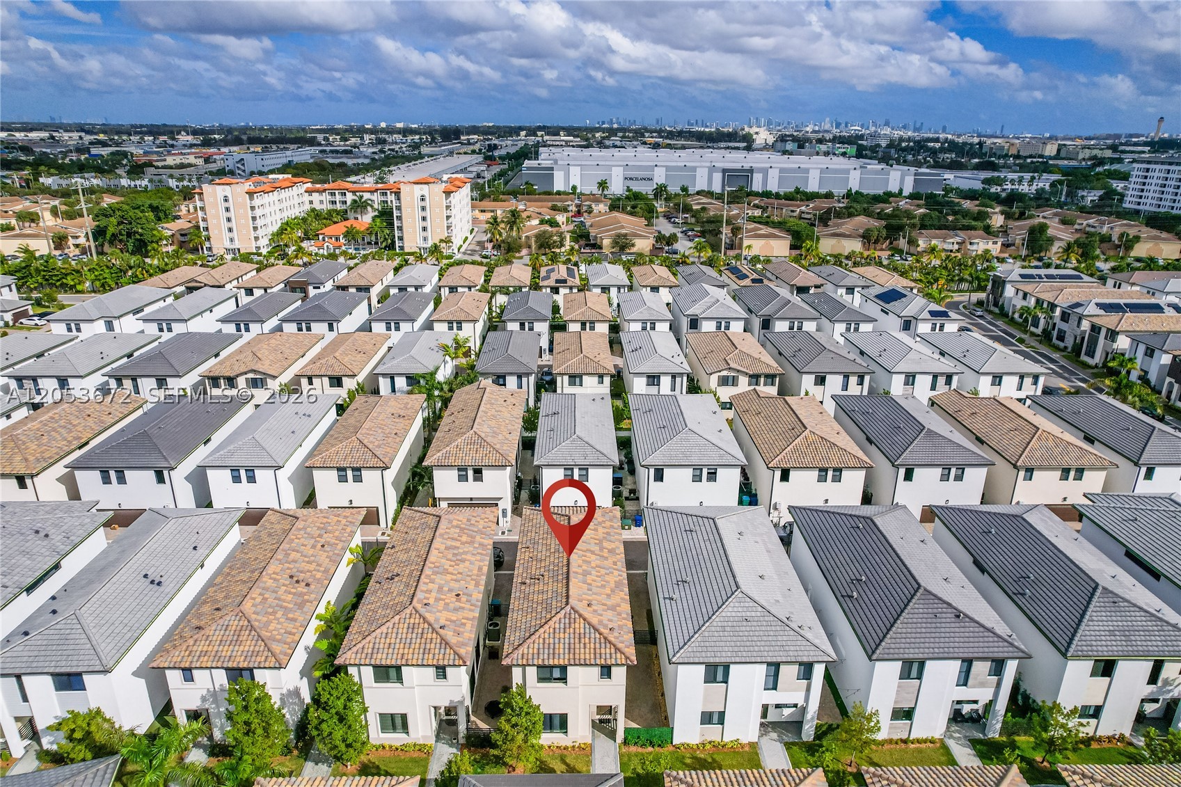 DOWNTOWN DORAL SOUTH PHAS - Residential Lease