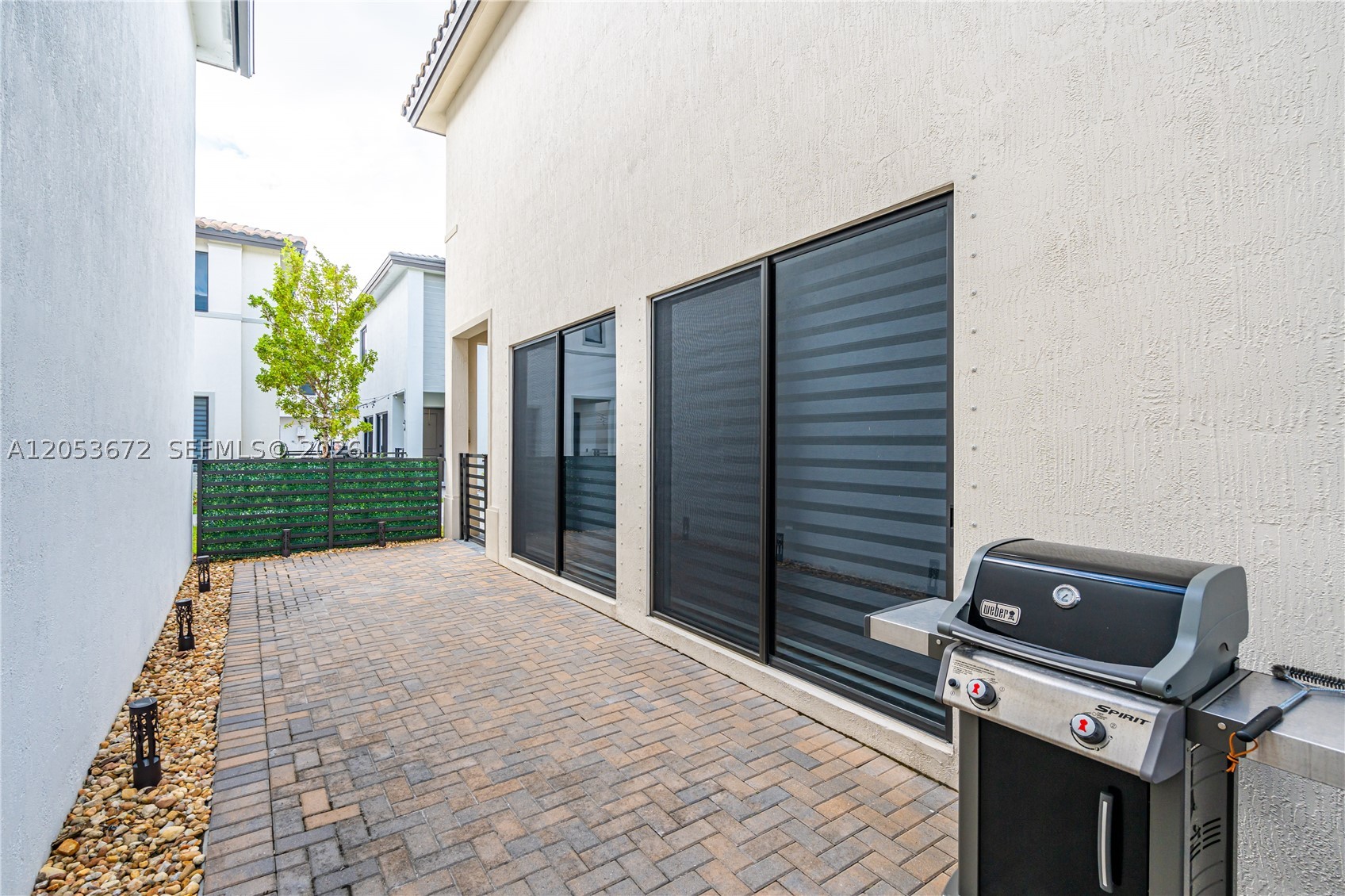 DOWNTOWN DORAL SOUTH PHAS - Residential Lease