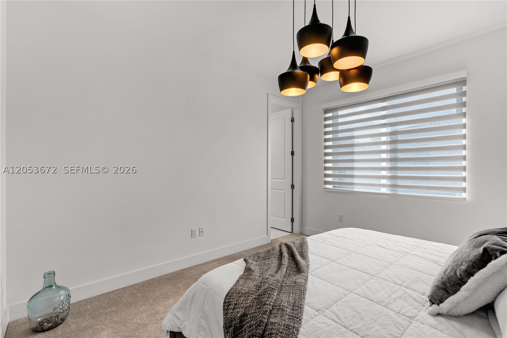 DOWNTOWN DORAL SOUTH PHAS - Residential Lease