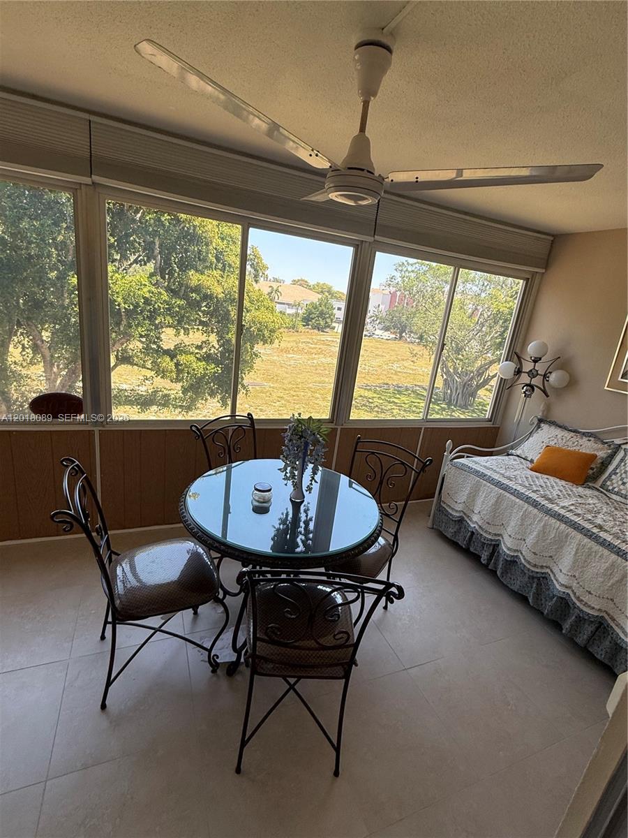 LYNDHURST K CONDO - Residential