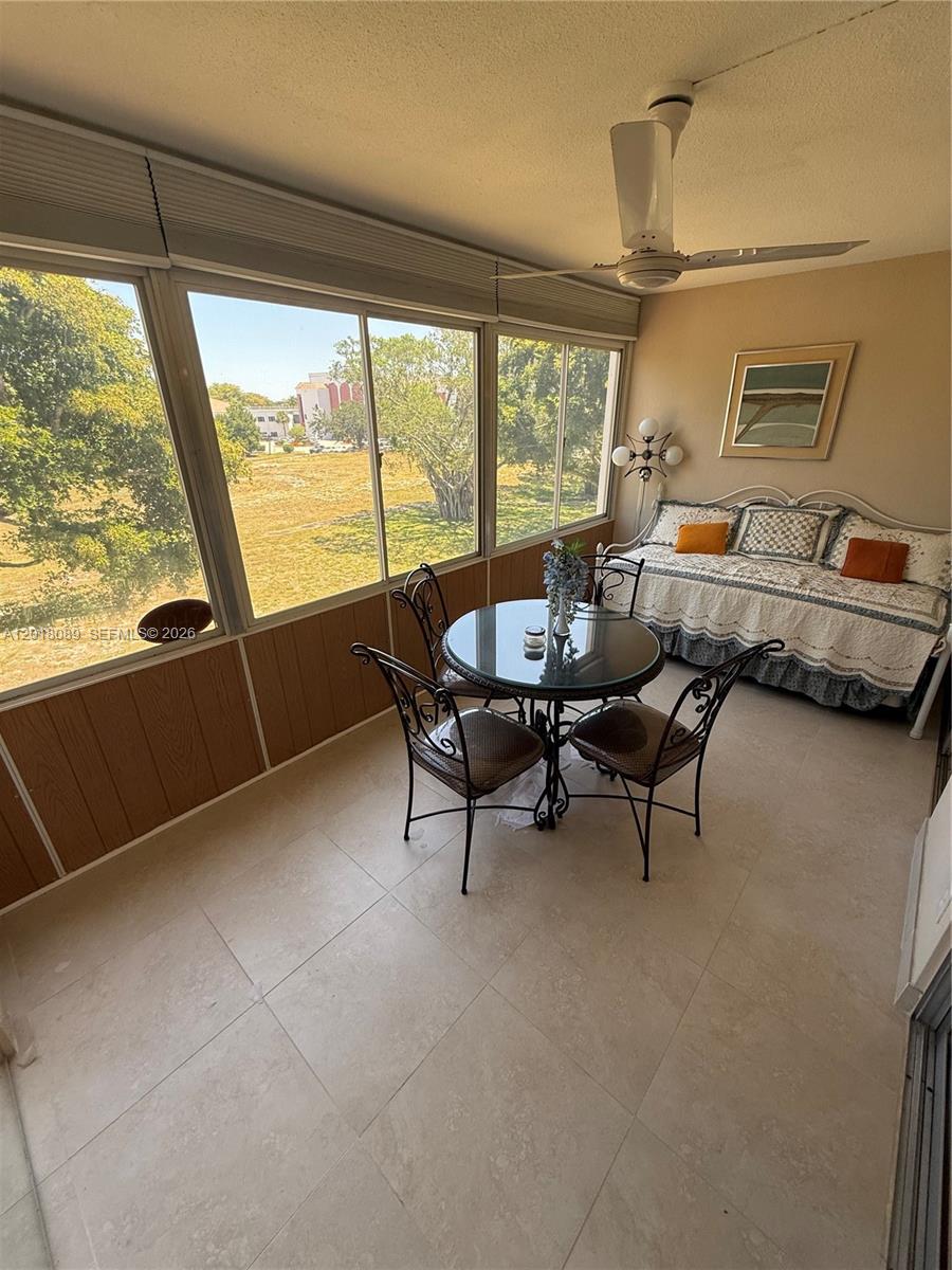 LYNDHURST K CONDO - Residential