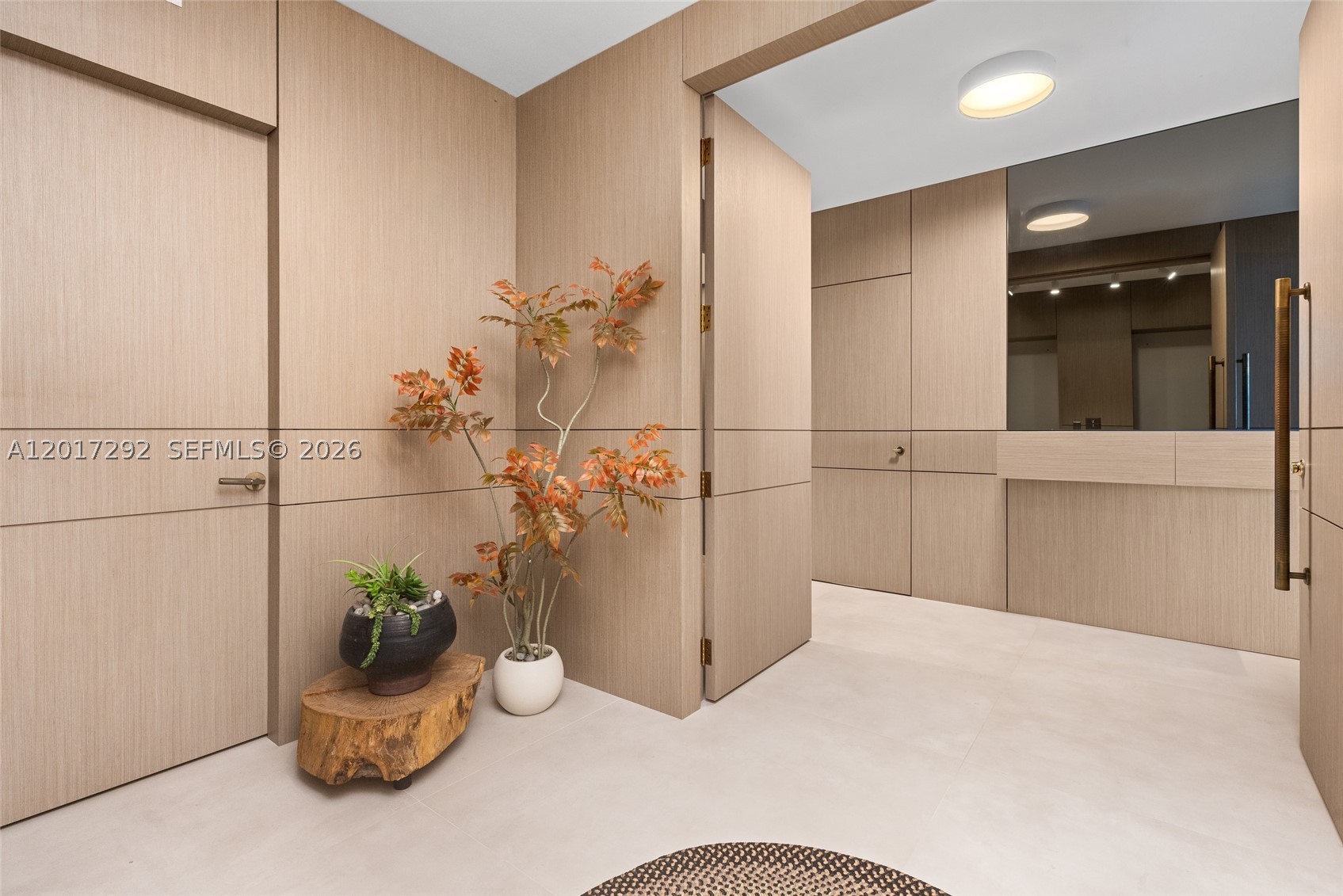 THE PENINSULA CONDO - Residential