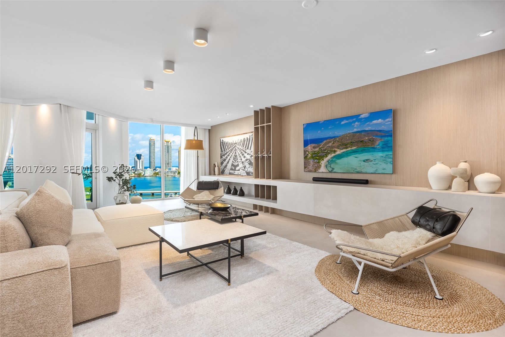 THE PENINSULA CONDO - Residential