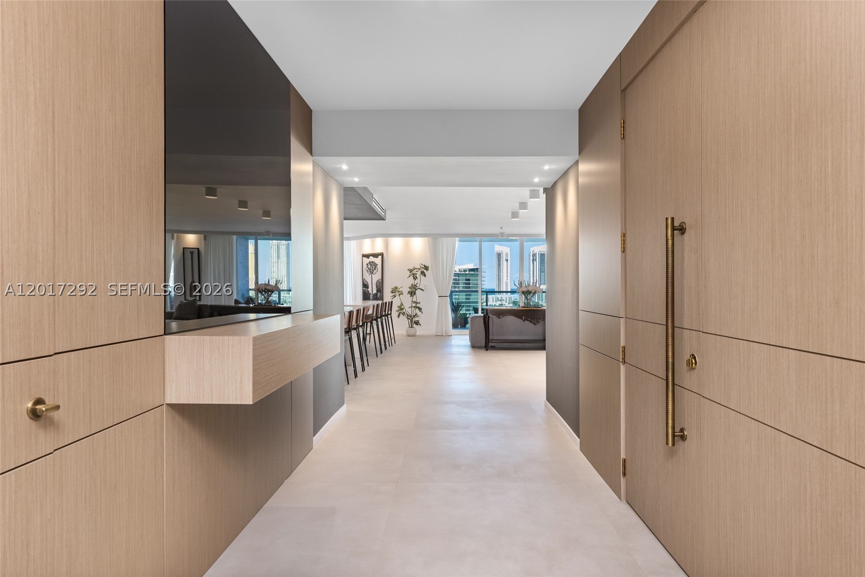 THE PENINSULA CONDO - Residential
