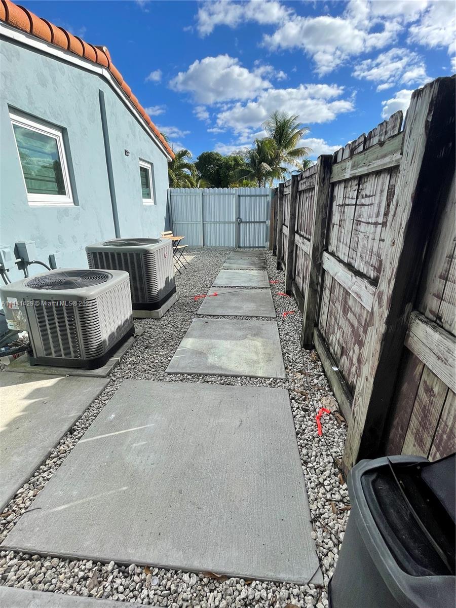 BOULEVARD HEIGHTS SEC 4 - Residential Lease