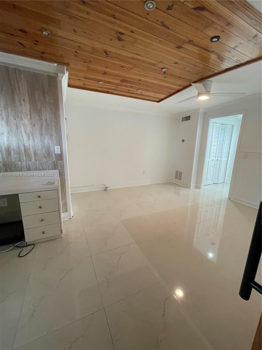 BOULEVARD HEIGHTS SEC 4 - Residential Lease