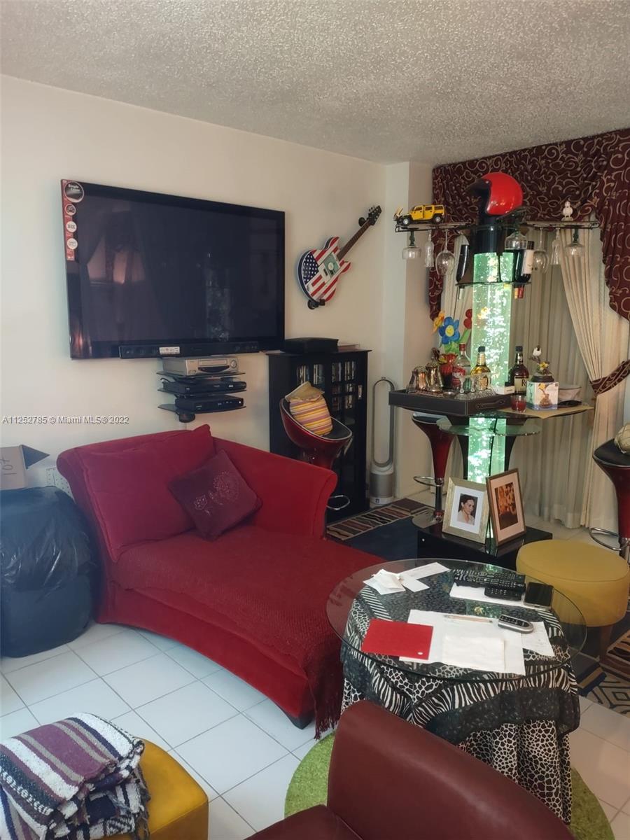MIMOSA CONDO - Residential