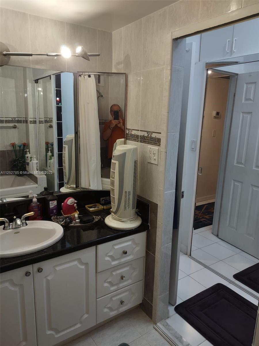 MIMOSA CONDO - Residential