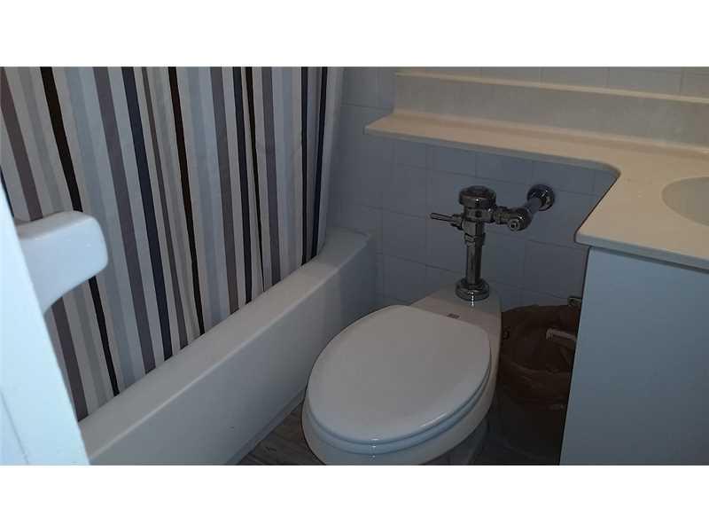 FLAMINGO SOUTH BEACH I CO - Residential Lease