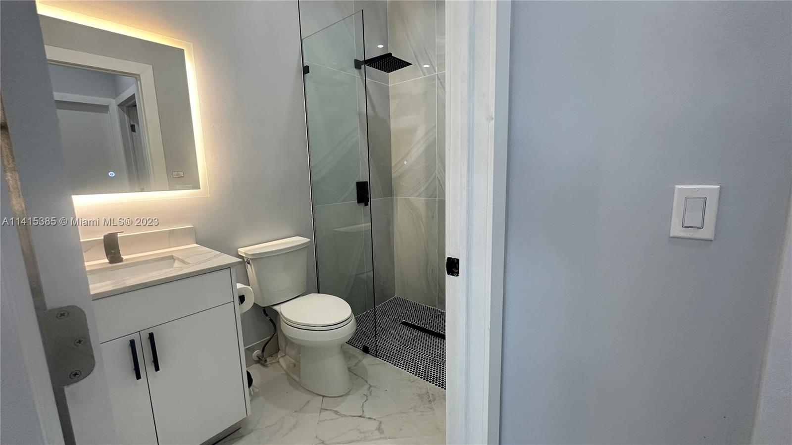 SILVER LAKES PHASE III RE - Residential Lease