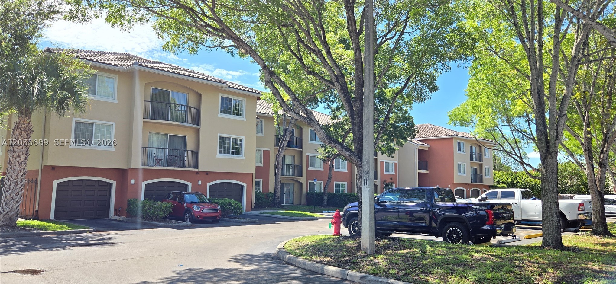 GRAND ISLES CONDO - Residential