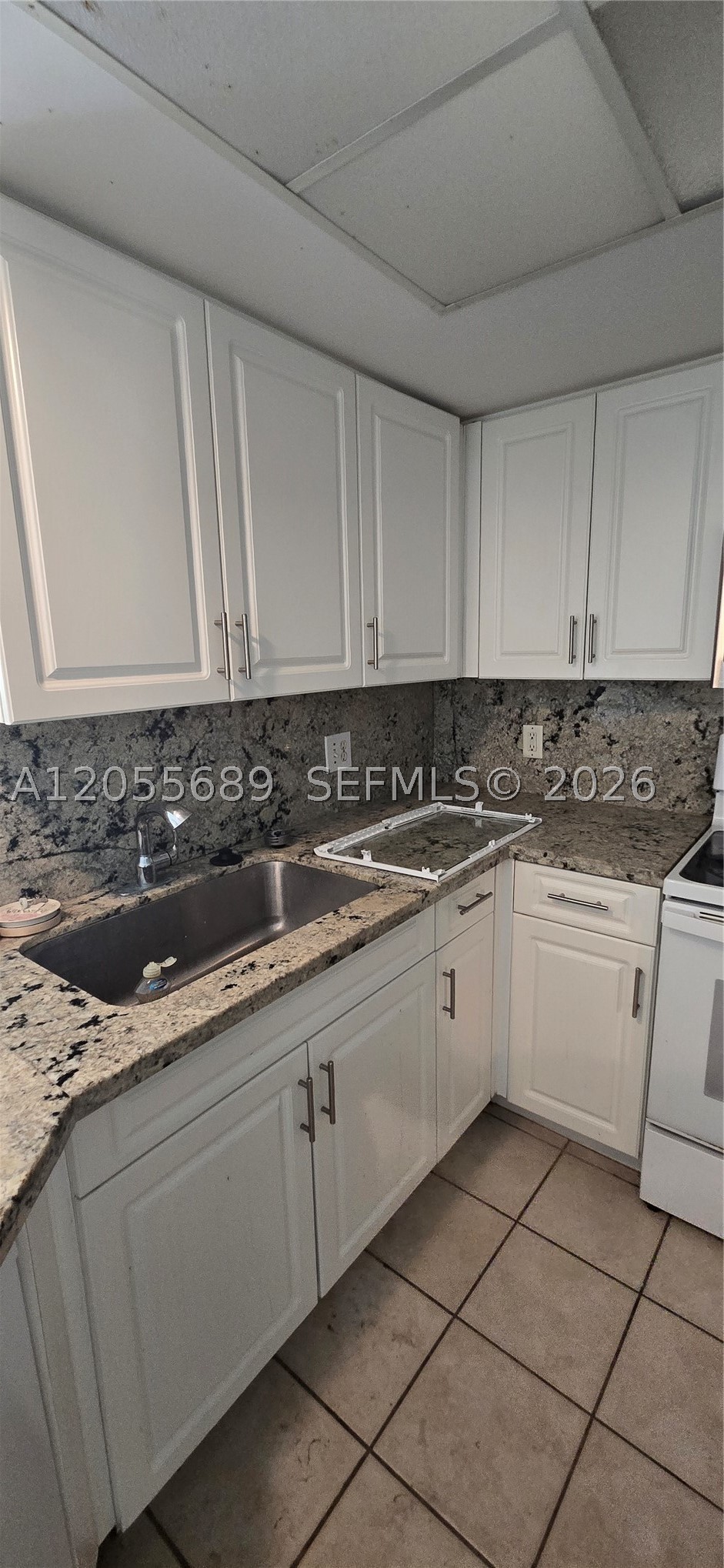 GRAND ISLES CONDO - Residential