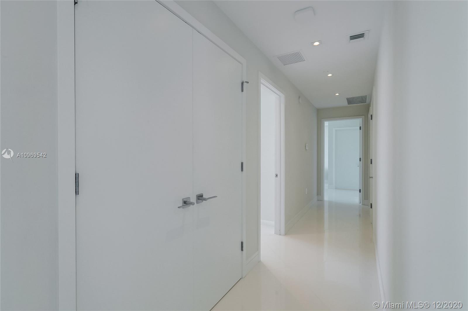 2200 FORT LAUDERDALE BEAC - Residential