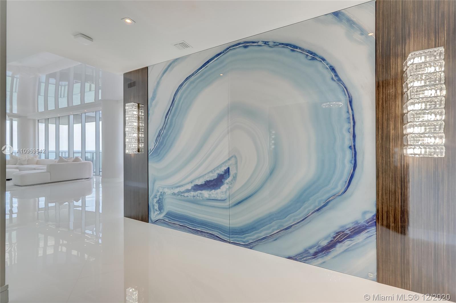 2200 FORT LAUDERDALE BEAC - Residential
