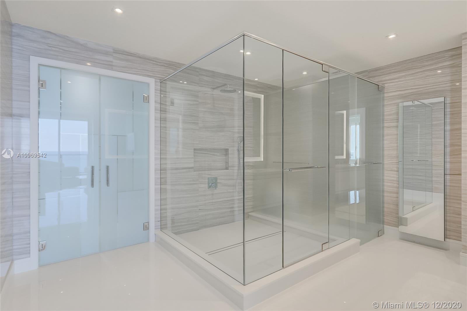 2200 FORT LAUDERDALE BEAC - Residential