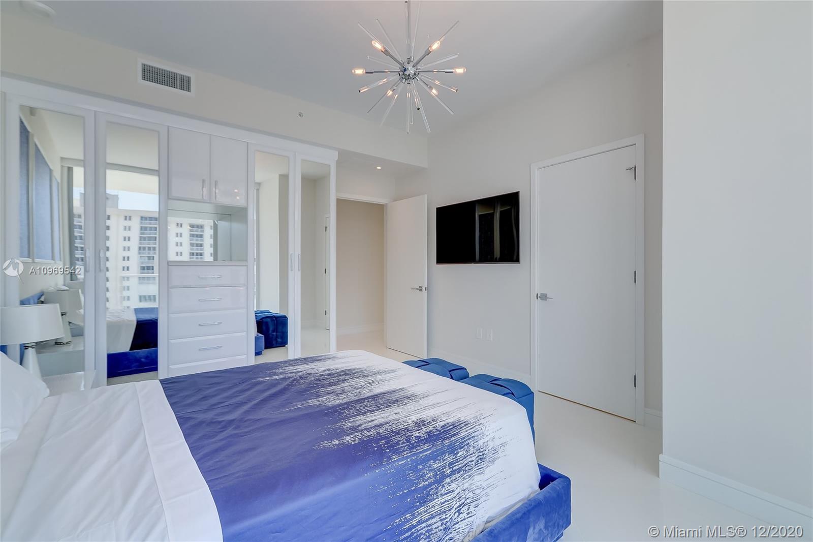 2200 FORT LAUDERDALE BEAC - Residential
