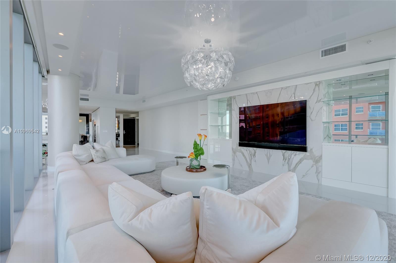 2200 FORT LAUDERDALE BEAC - Residential