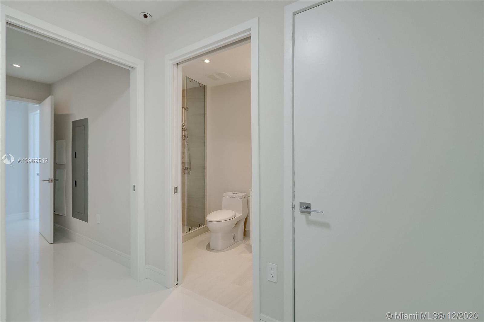 2200 FORT LAUDERDALE BEAC - Residential
