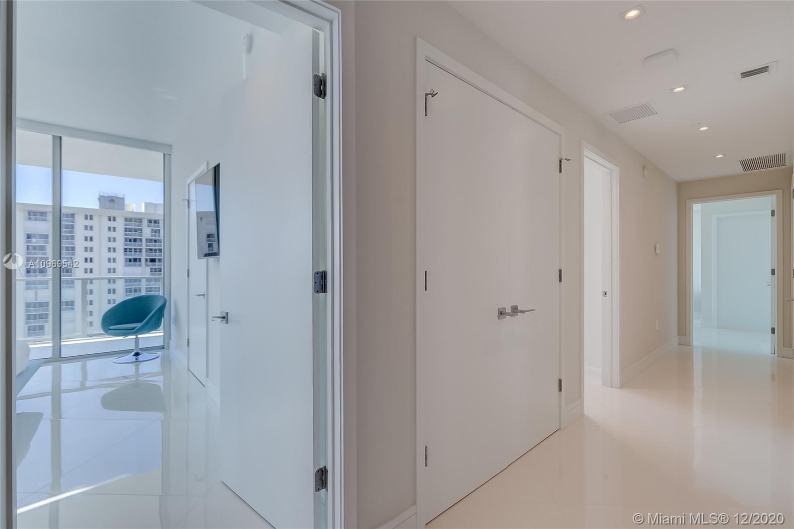 2200 FORT LAUDERDALE BEAC - Residential