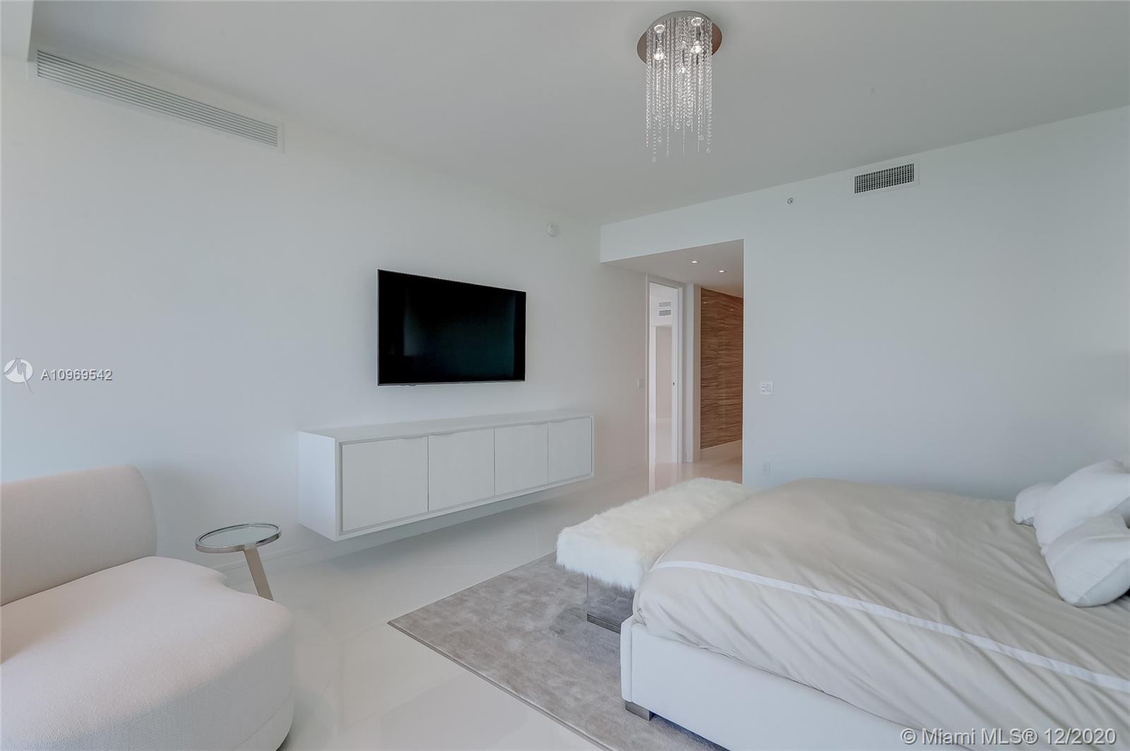 2200 FORT LAUDERDALE BEAC - Residential