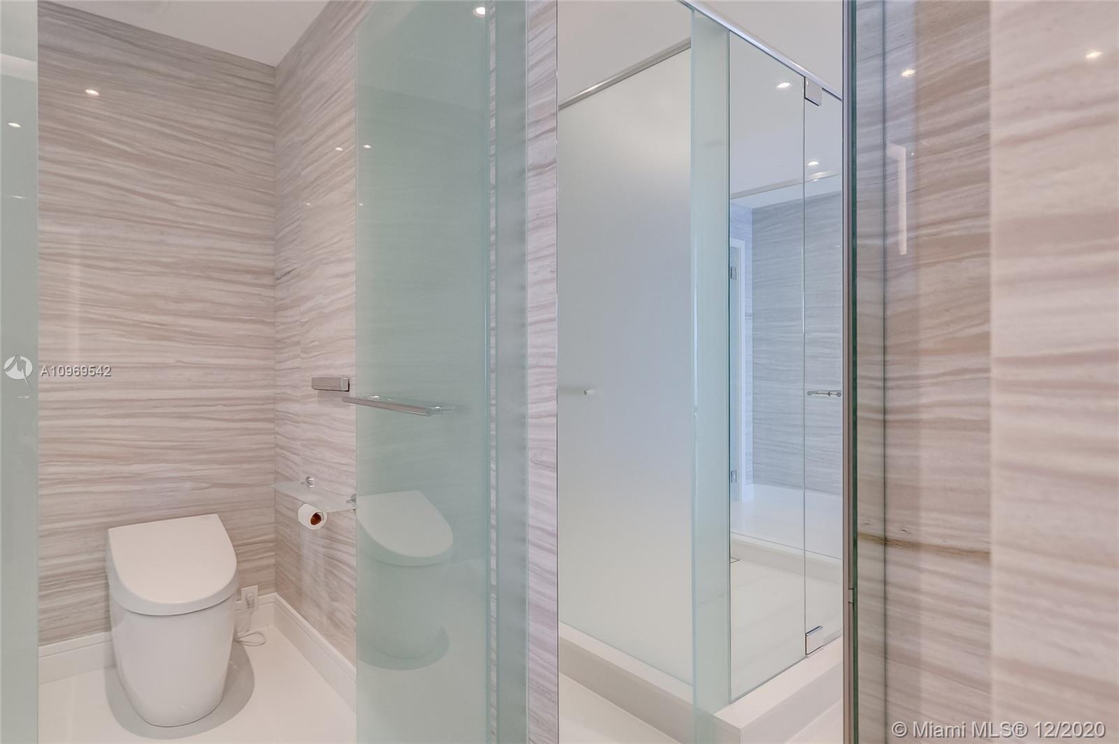 2200 FORT LAUDERDALE BEAC - Residential