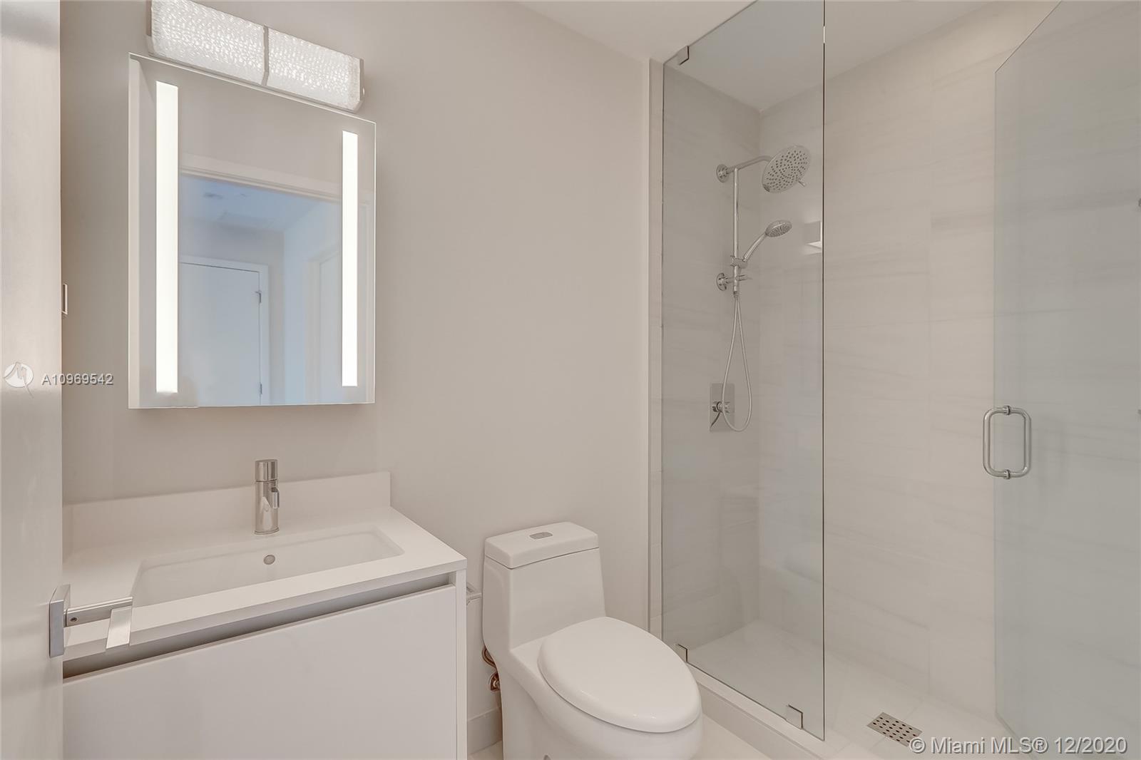 2200 FORT LAUDERDALE BEAC - Residential