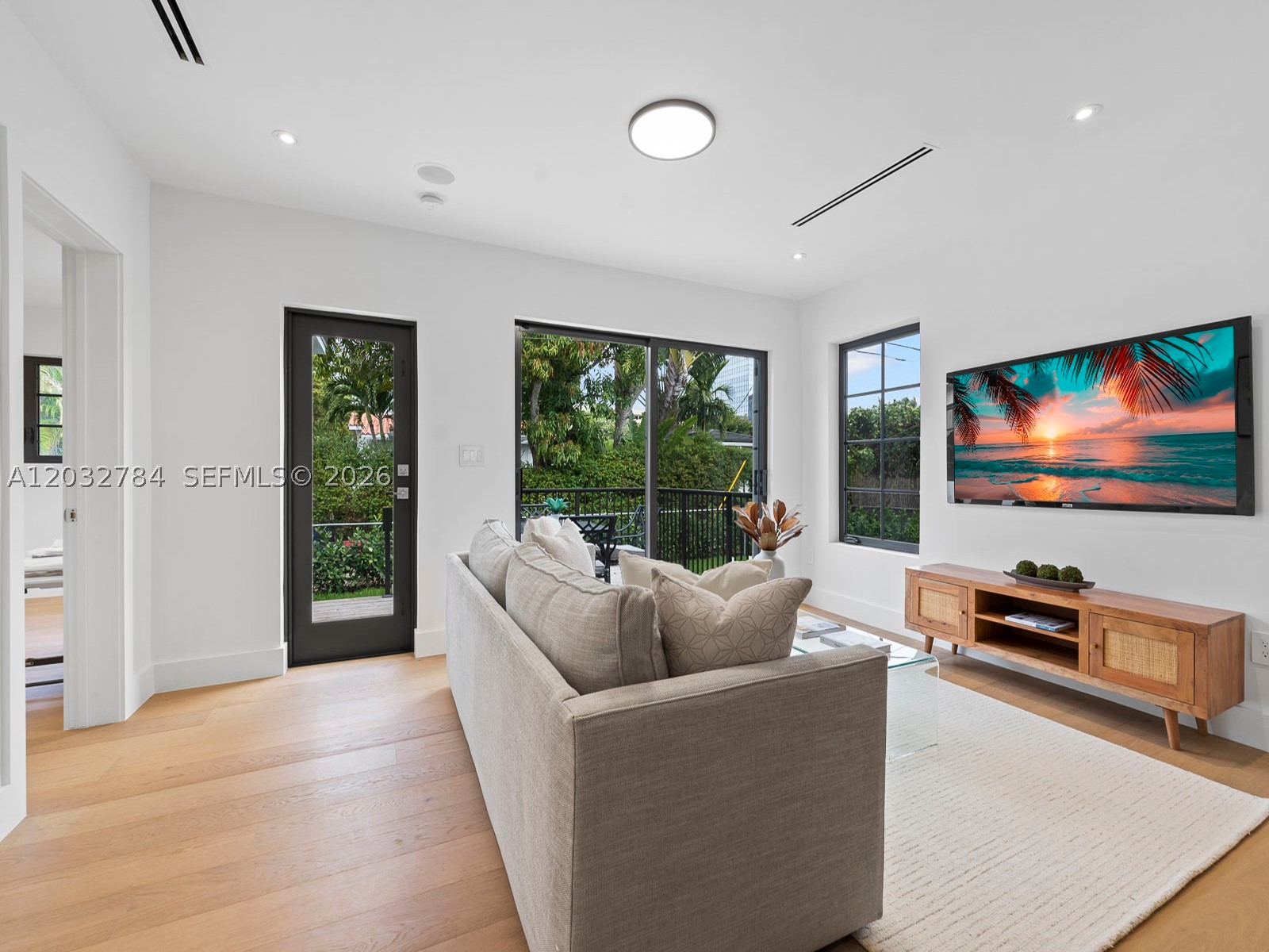 CORAL GABLES CRAFTS SEC - Residential