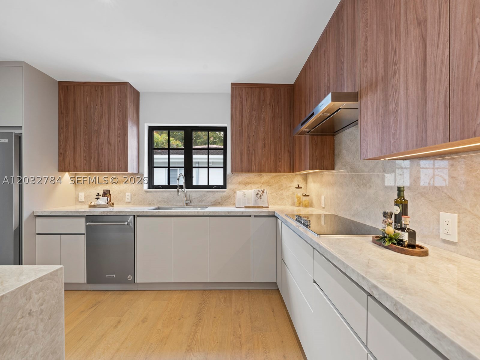 CORAL GABLES CRAFTS SEC - Residential