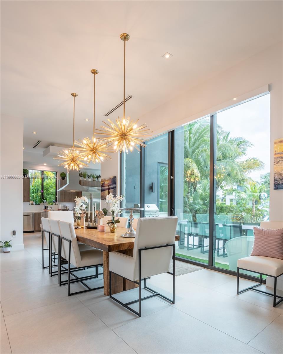 CORONADO HARBOR - Residential