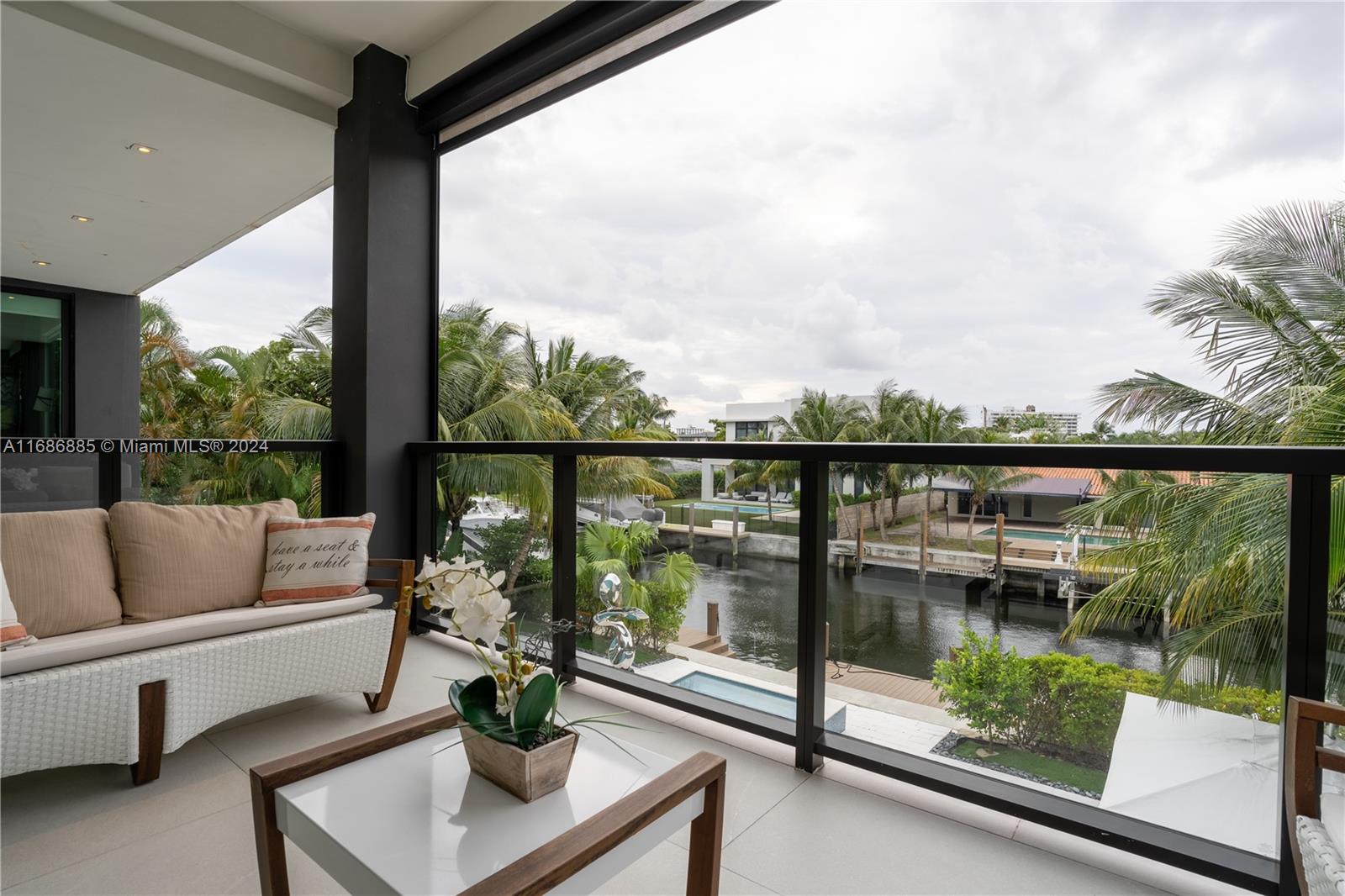 CORONADO HARBOR - Residential