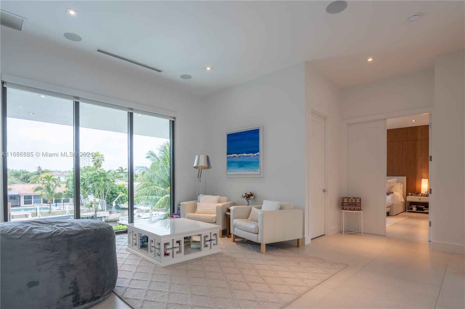 CORONADO HARBOR - Residential