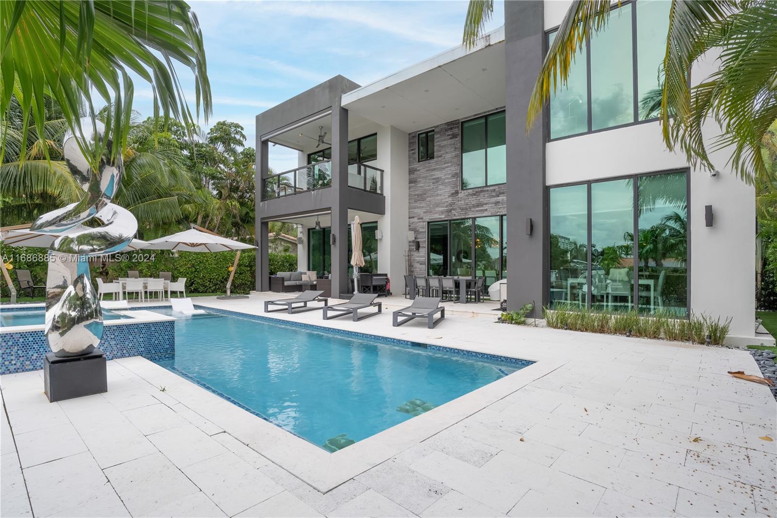 CORONADO HARBOR - Residential