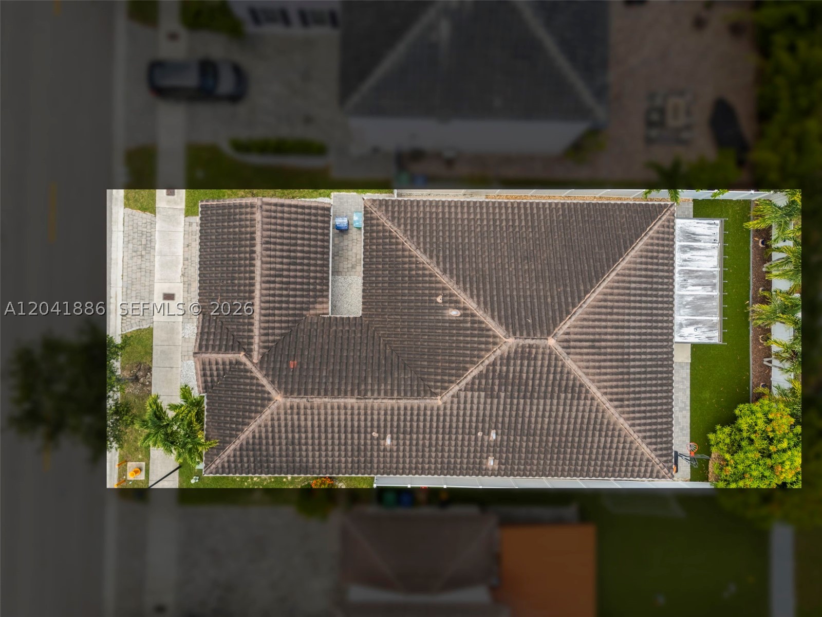 KENDALL COMMONS RESIDENTI - Residential