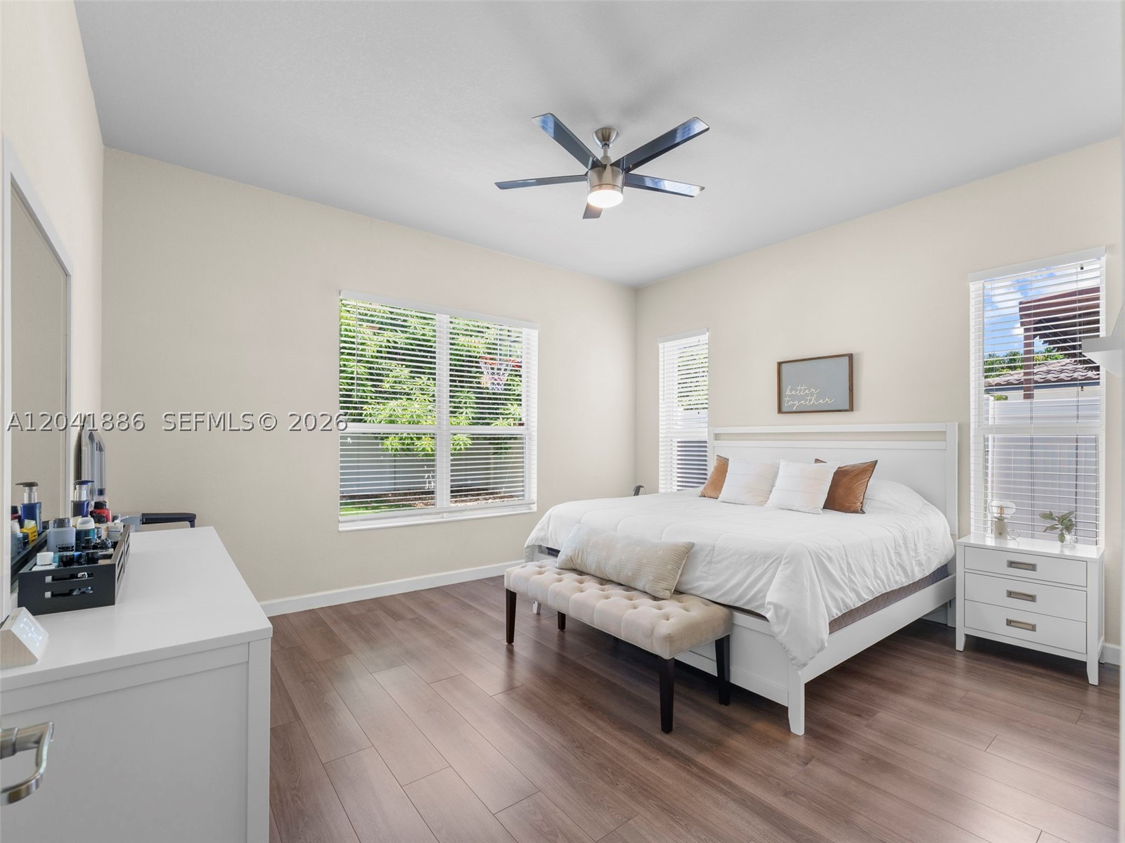 KENDALL COMMONS RESIDENTI - Residential