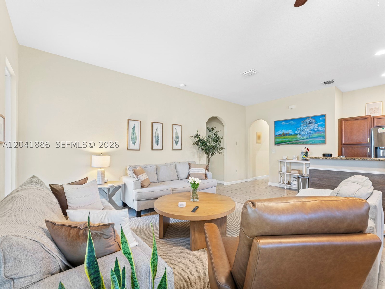 KENDALL COMMONS RESIDENTI - Residential