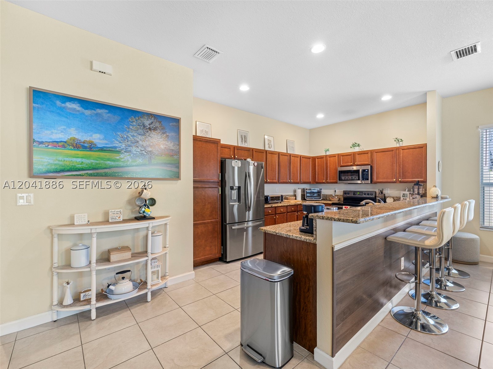 KENDALL COMMONS RESIDENTI - Residential