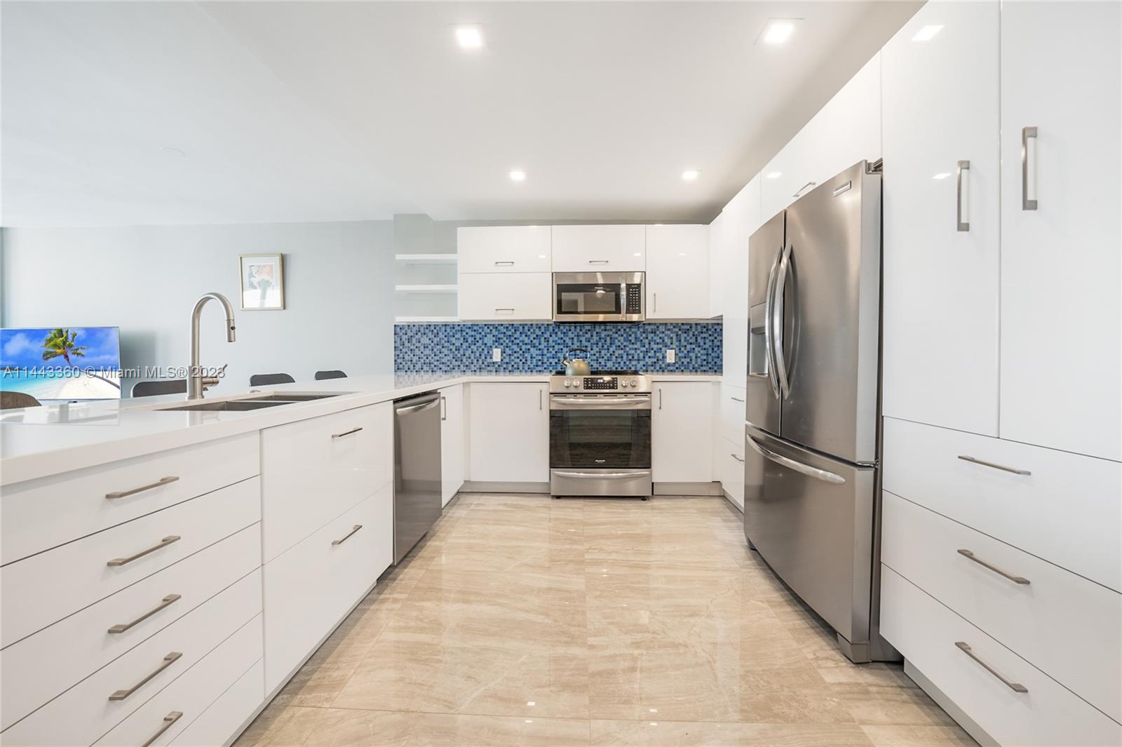 BERKLEY SOUTH CONDO - Residential Lease
