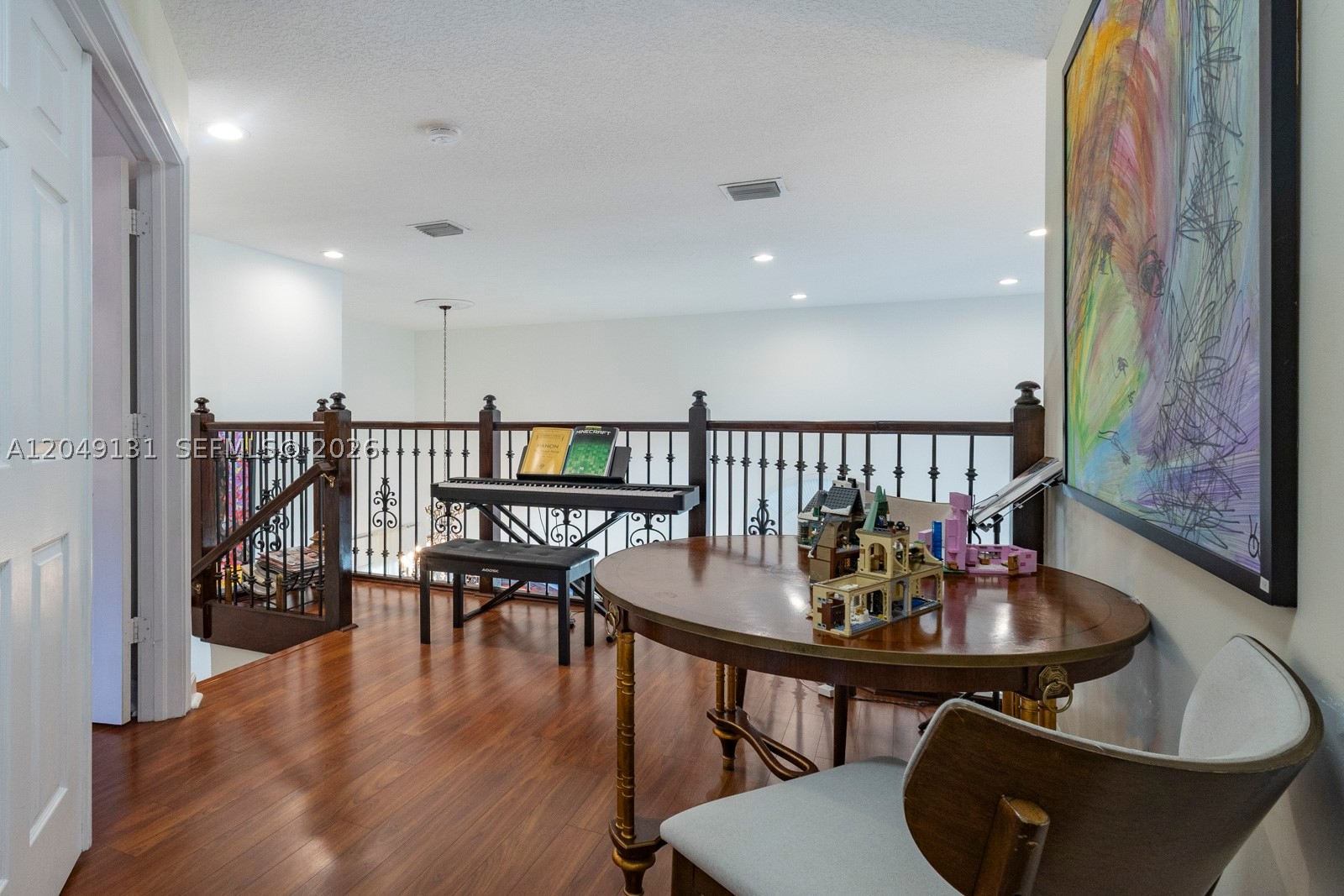 DORAL MEADOWS 1ST ADDN - Residential