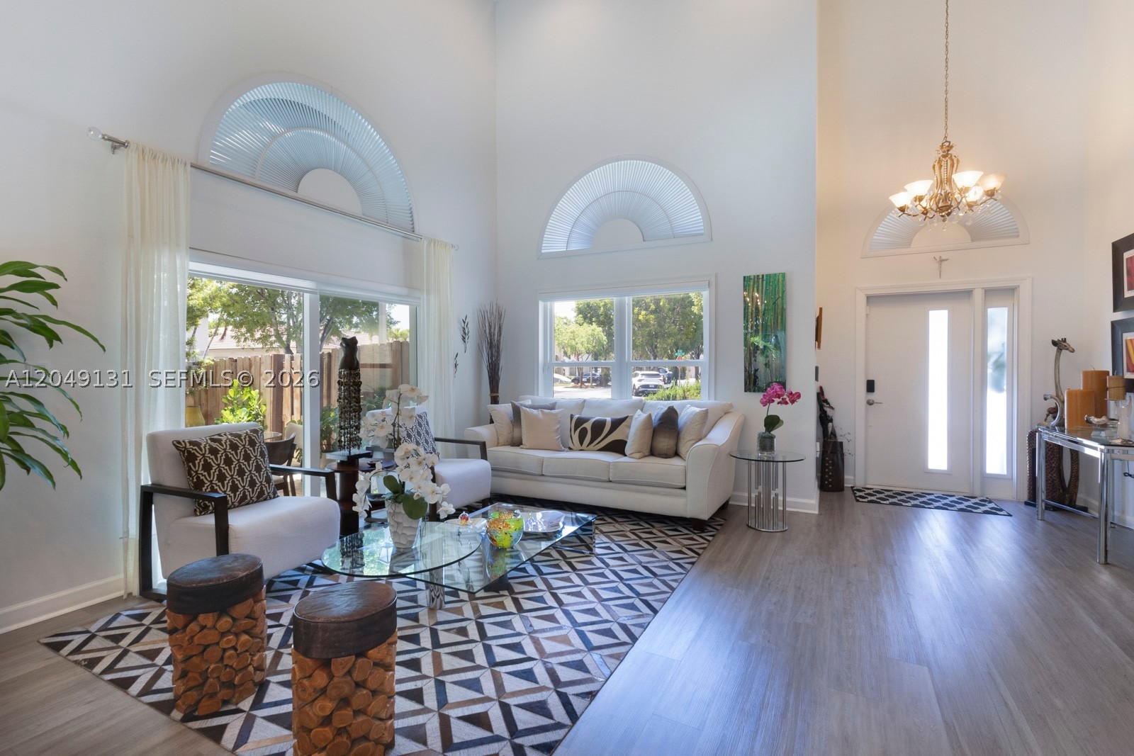 DORAL MEADOWS 1ST ADDN - Residential