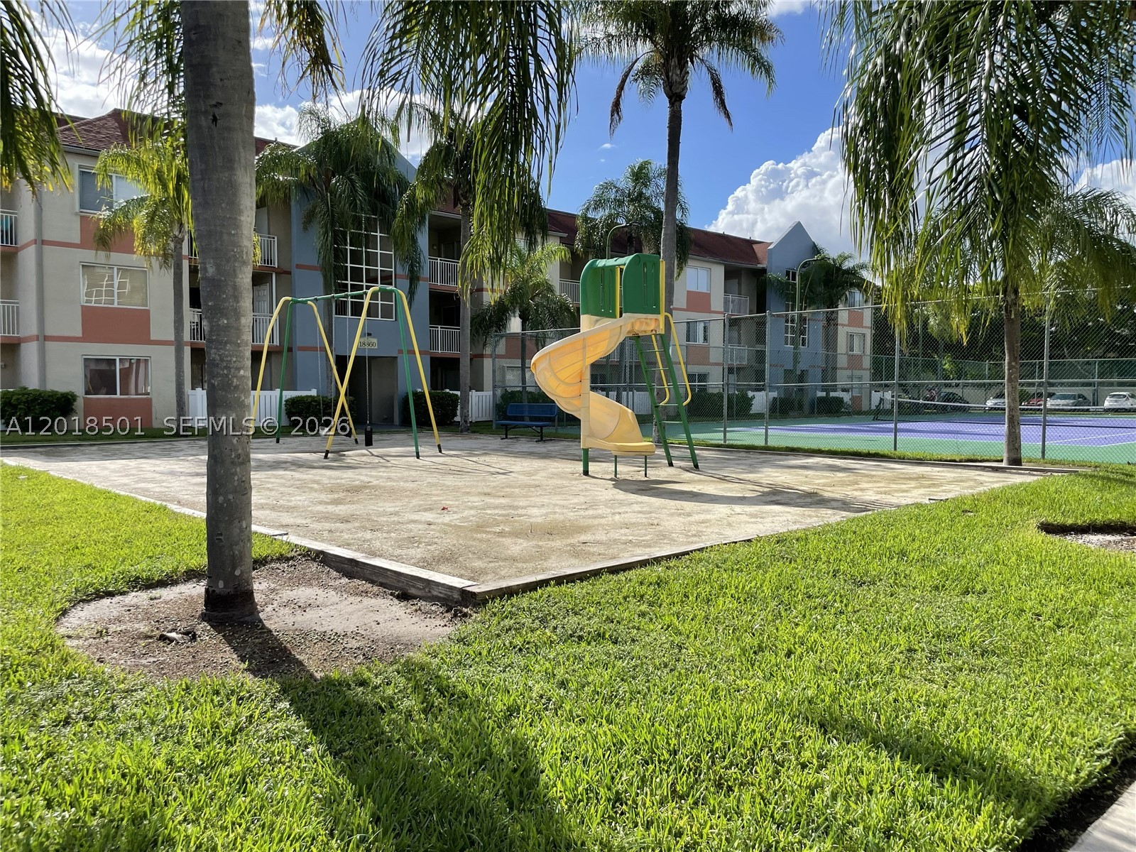 VILLA RUSTICA I CONDO - Residential